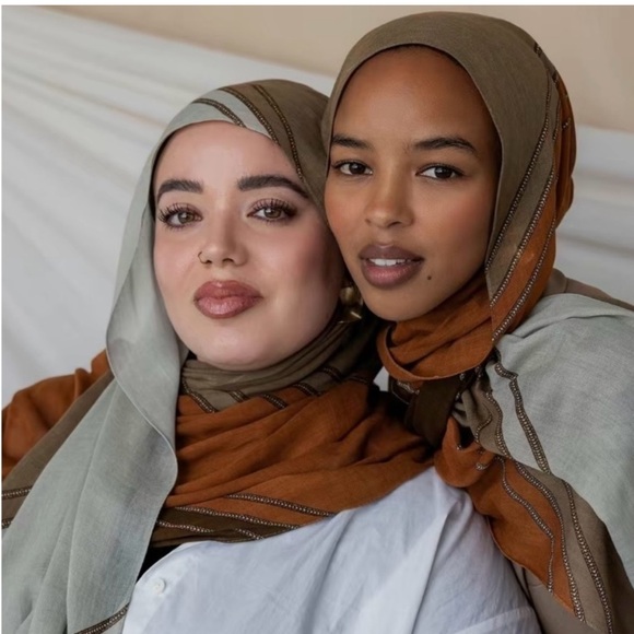 VELA scarves Accessories - Vela Saya Stripe Scarf Hijab